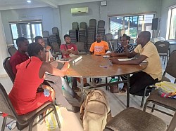 Volunteers literacy training